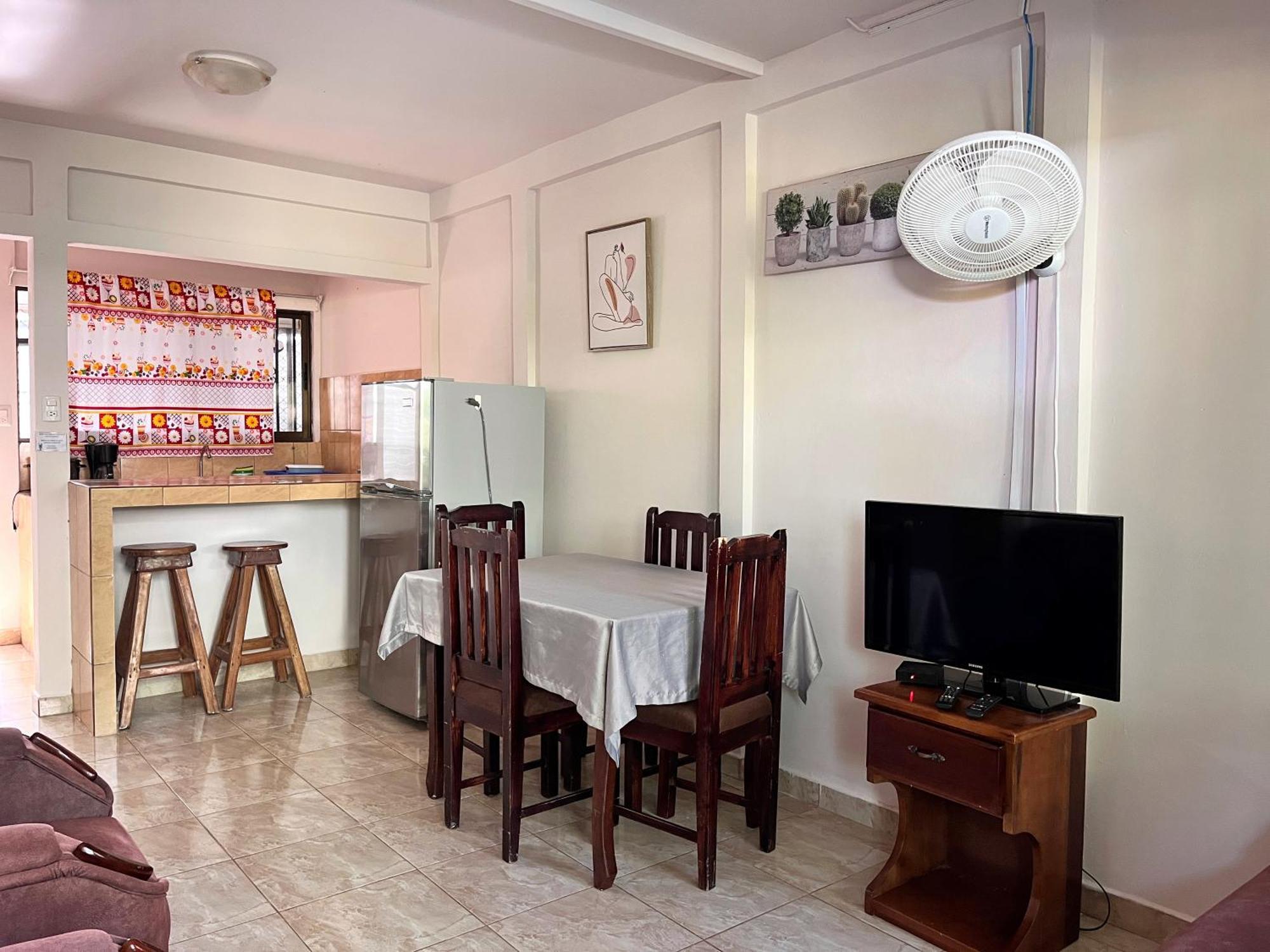 Family Hotel Puerto Viejo de Talamanca Exteriér fotografie